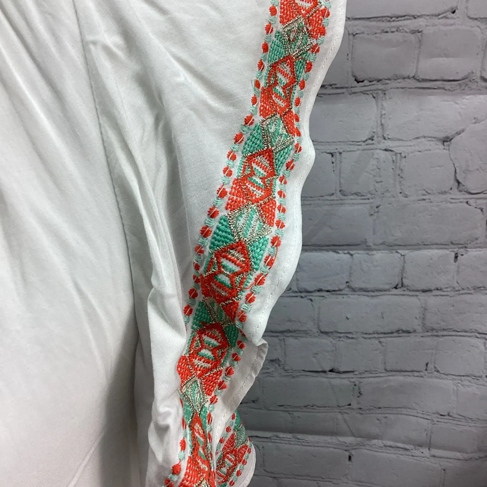 NWT Gianni Bini GB Girls XL White‎ Dress w/Embroidery Flutter Sleeves Lined